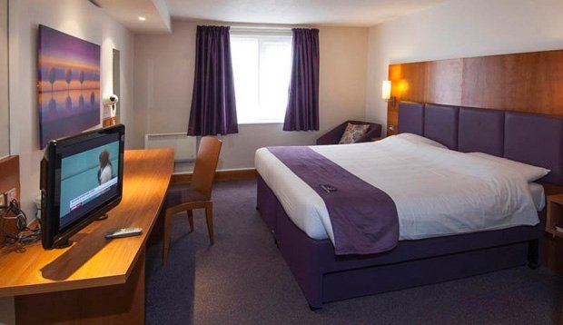 Premier Inn Lichfield North East المظهر الخارجي الصورة